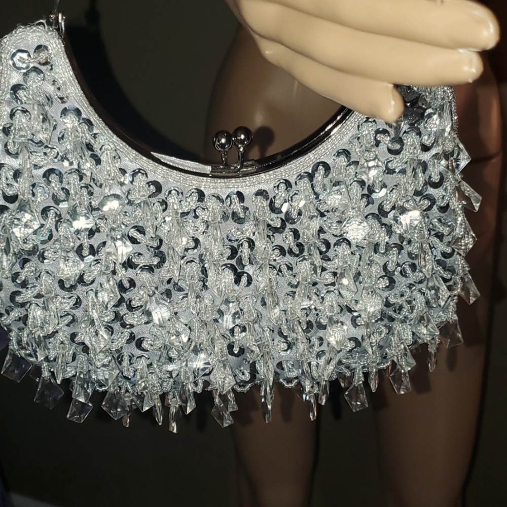 Handbag - Picture 2 of 5